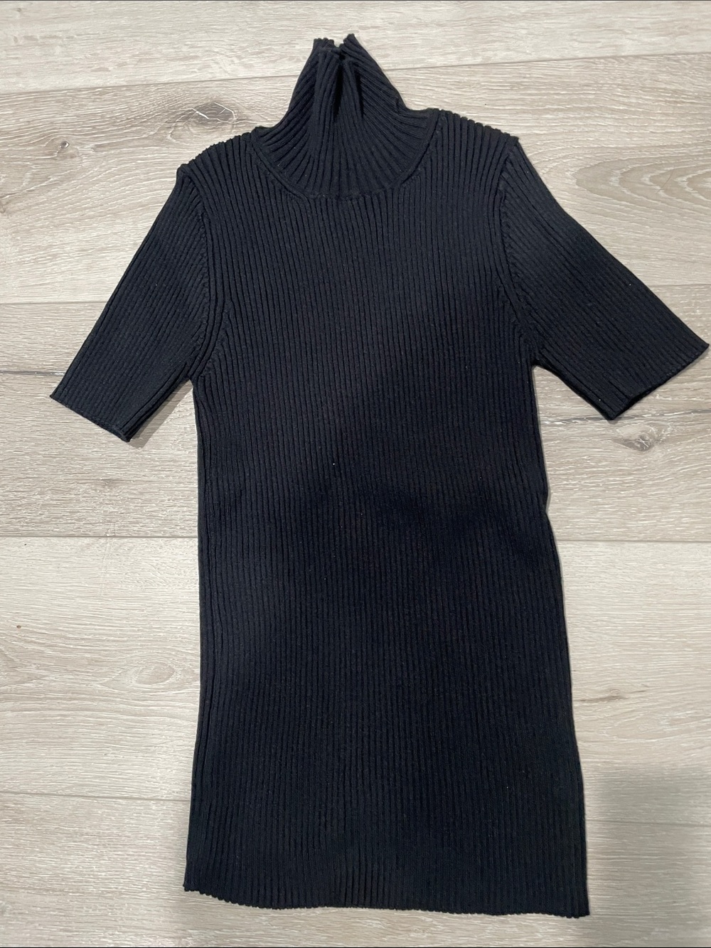 Black Ribbed Short-Sleeve Turtleneck Tunic